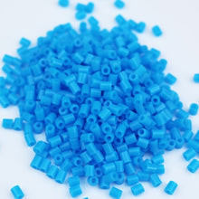 Load image into Gallery viewer, 1000pcs/bag 2.6mm mini hama beads kids perler toys available 100%quality guarantee diy toy activity diy beads PUPUKOU
